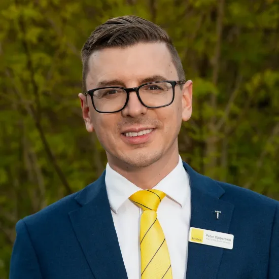 Petar  Djeparoski - Real Estate Agent at Ray White - Bundoora
