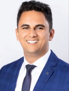 Viivek Rana - Real Estate Agent