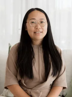 Crystal Chen - Real Estate Agent