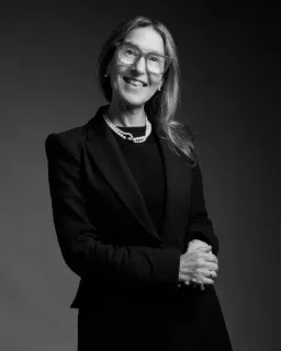 Monique Depierre - Real Estate Agent