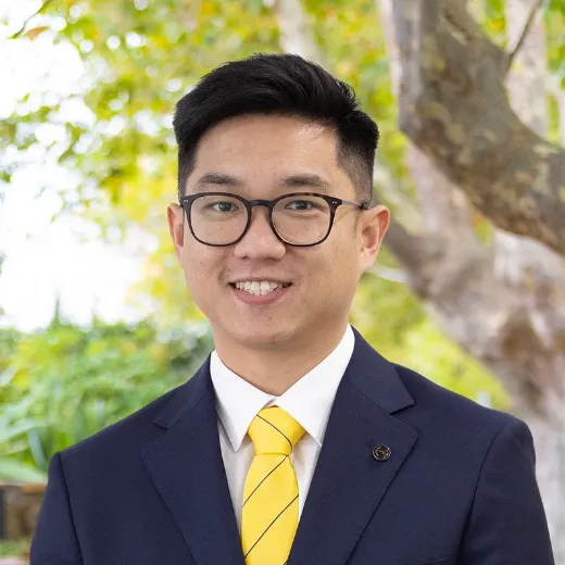 Aarun Tong - Real Estate Agent at Ray White - Bentleigh