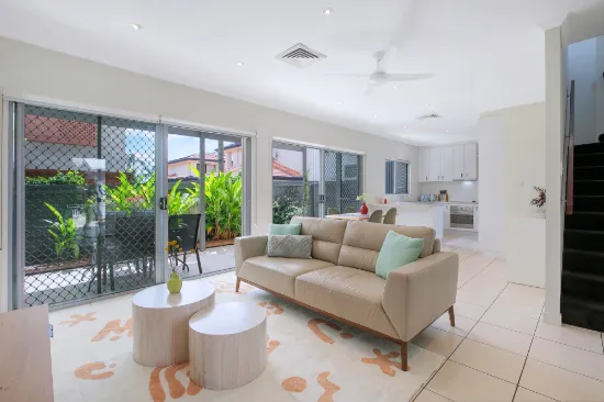Stylish Low Maintenance Living in Prime Carina Heights Location