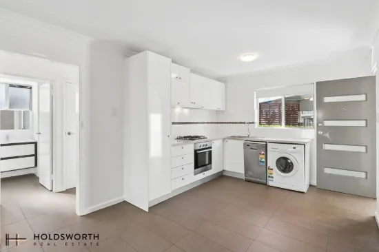 JUST LISTED! | Great Starter Home or Investment!
