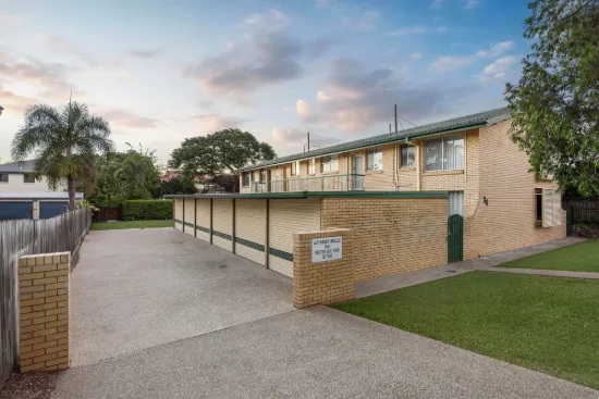 Convenient Nundah Living