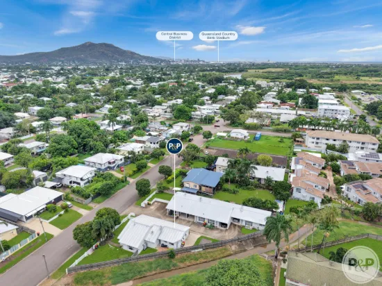 Modern Two Bedroom Unit with Private Courtyard!