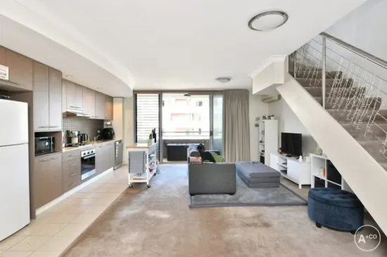 Stylish Loft-Style Apartment with Two Balconies & Oversized Layout