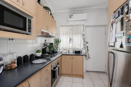 Convenient Ground Floor Unit in Sought After Location