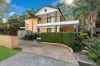 Top Floor Apartment in Prime Locale