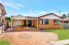 Spacious House in Prime Prairiewood Location