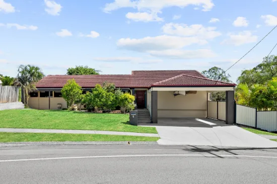 Spacious Family Home in Quiet Rochedale South Pocket