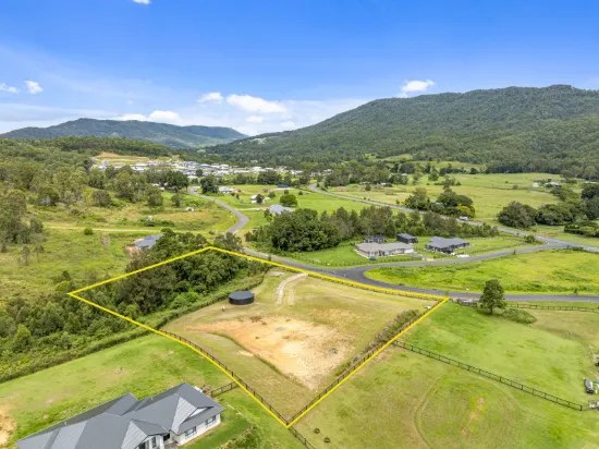 Blank Canvass 8249sqm - Spectacular Vacant Acreage READY and REGISTERED !!!!!!!
