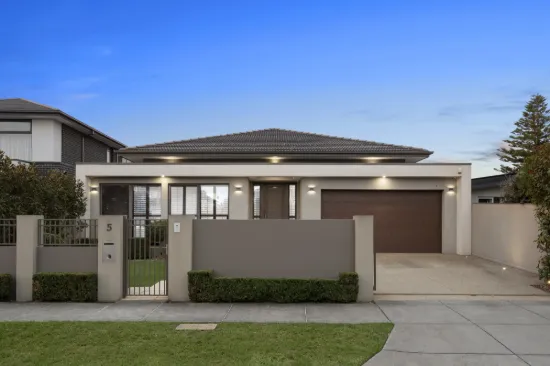 Family Excellence in Coveted Locale