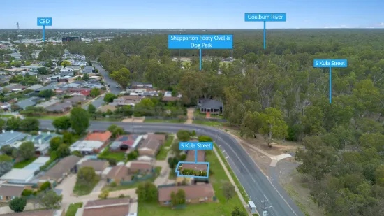 Renovated, low-maintenance living opposite parklands