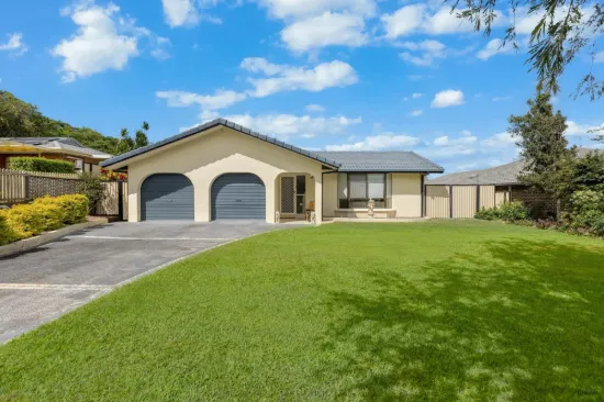 Spacious Family Living in the Heart of Banora Point