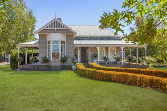 DUAL LIVING DELIGHT