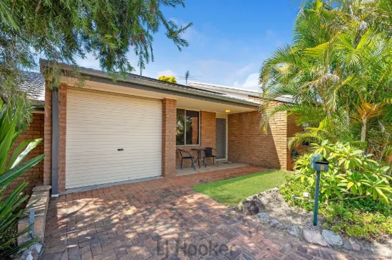 THE SEARCH IS OVER - RARE TORRENS TITLE VILLA