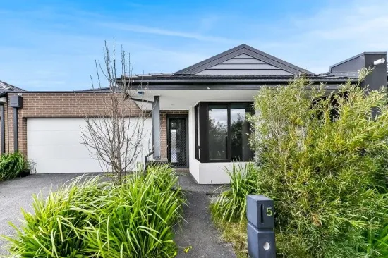 Perfect First Home or Low Maintenance Investment....
