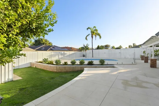 💗 A Home Designed for Living — And Built for Entertaining In a Whisper Quiet Cul-De-Sac