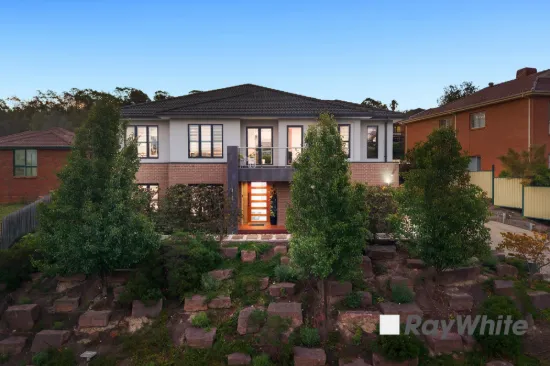 Elevated Architectural Hilltop Elegance in Endeavour Hills 