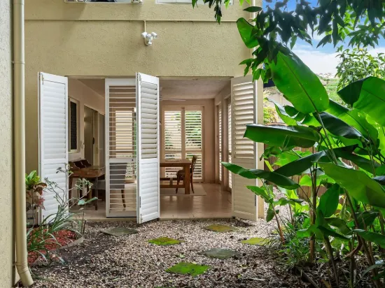 Ground Floor Resort Living with Expansive Outdoor Entertaining