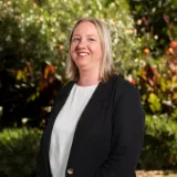 Catherine  Howard - Real Estate Agent From - Ray White