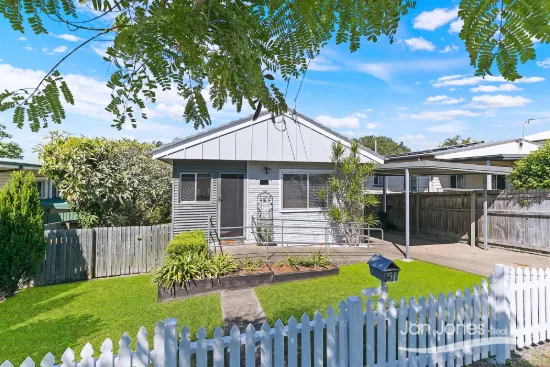 Margate Gem – Tidy Cottage on Elevated 539sqm