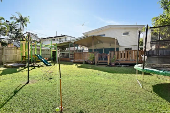 Ultimate Backyard Entertainer