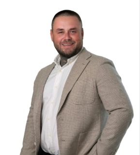 Luke Morrison - Real Estate Agent