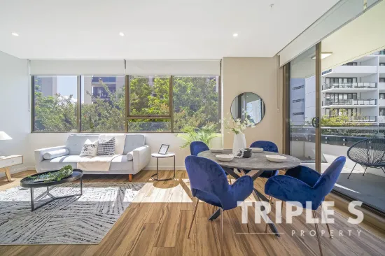 Stylish Apartment Living at Kiara By Meriton! 