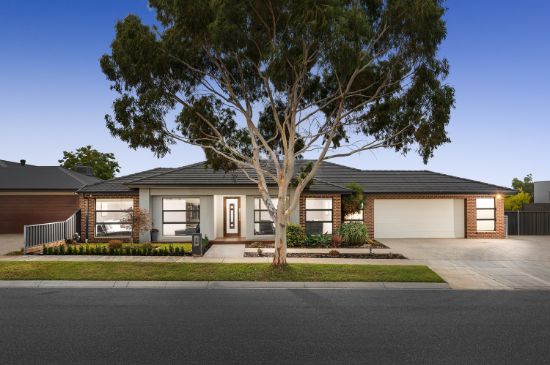 High Calibre Luxury in Premium Location!