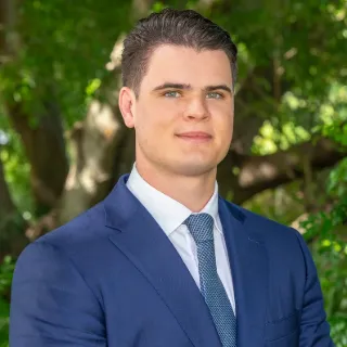 Angus Mackey - Real Estate Agent