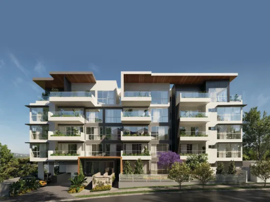 Natura, Indooroopilly