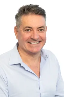Simon Backhouse - Real Estate Agent