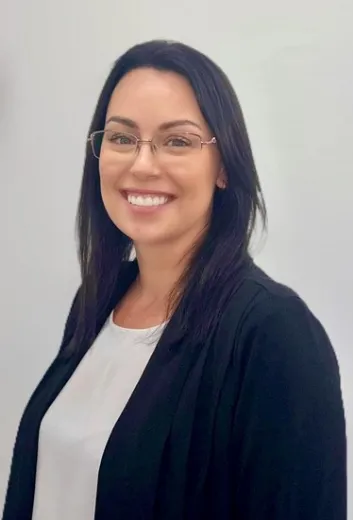 Deb Jeffree - Real Estate Agent at Professionals Real Estate Rockingham - ROCKINGHAM