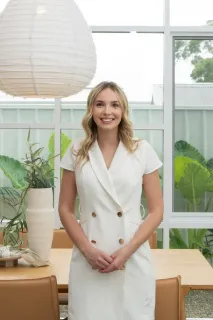 Kayla McLennan - Real Estate Agent
