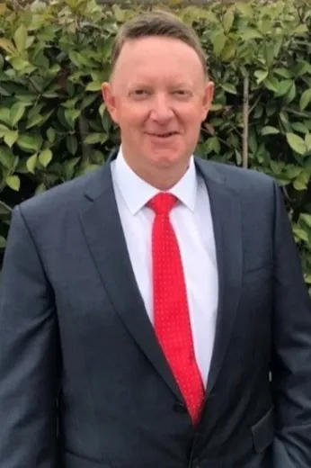 Terry  Hill - Real Estate Agent at Professionals Wodonga Pty Ltd - Wodonga