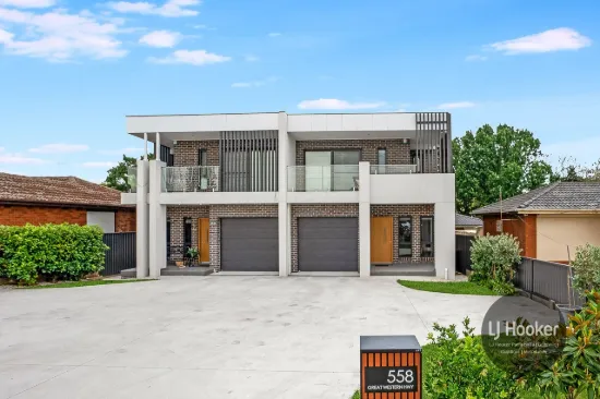 Designer Duplex Offering Space, Style & Convenience
