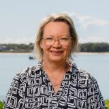 Clare Brettell - Real Estate Agent From - Ray White - Southport
