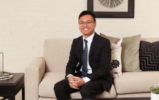 Ron (Che-wei) Shih - Real Estate Agent
