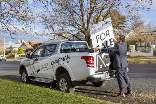 Agent Chapman Real Estate - BATHURST - Real Estate Agency