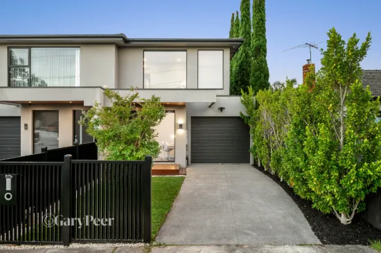 Contemporary family excellence with space, light & timeless style