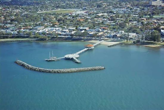 Redcliffe Realty - REDCLIFFE - Real Estate Agency