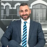 Louis  Saba - Real Estate Agent From - Harcourts - Coburg