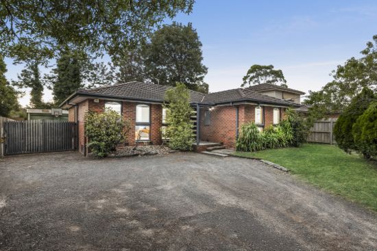 Spacious Allotment with Large Workshop Garage