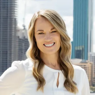 Vicki Rizo - Real Estate Agent