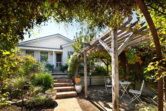 Luxury, light & lifestyle by Happy Valley