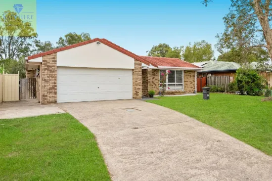 Exceptional Family Living in Sought-After Fitzgibbon