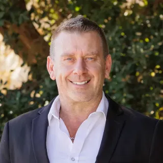 Simon Woodall - Real Estate Agent