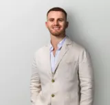 Simon Hourcade - Real Estate Agent From - Belle Property  - Bondi Junction 