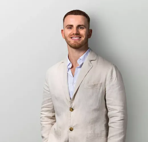 Simon Hourcade - Real Estate Agent at Belle Property  - Bondi Junction 